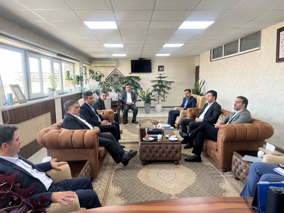 دیدار مدیرعامل ایران کیش با سرپرستی بانک تجارت آذربایجان غربی دیدار مدیرعامل ایران کیش با سرپرستی بانک تجارت آذربایجان غربی